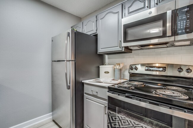 Foto del edificio - Evaline Apartments