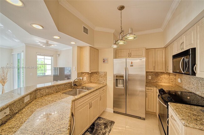 Foto del edificio - 3255 NE 184th St