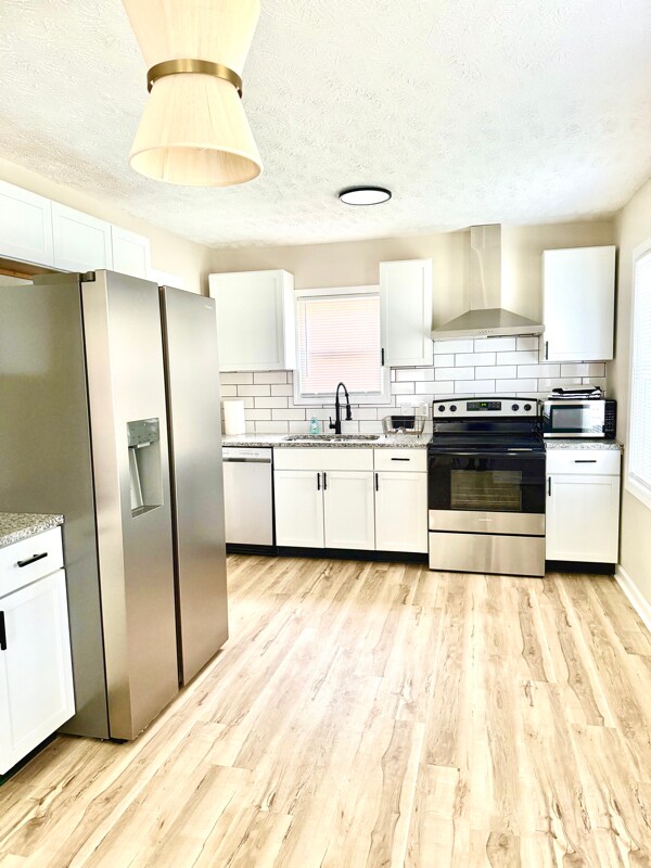 Foto del edificio - 3302 N Chester Ave