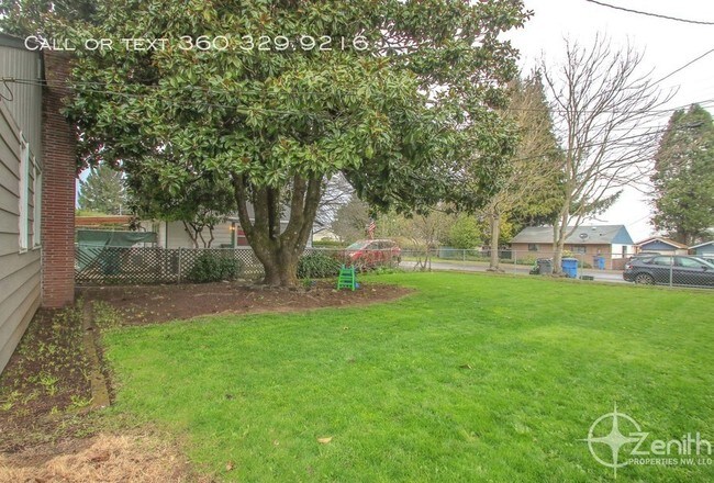 Foto del edificio - 3703 E 14th St