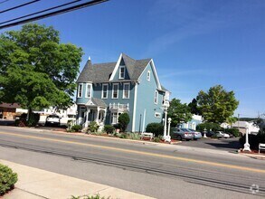 Building Photo - 1408 3rd Ave