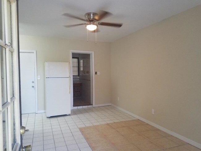 Building Photo - 374 Jeru Blvd