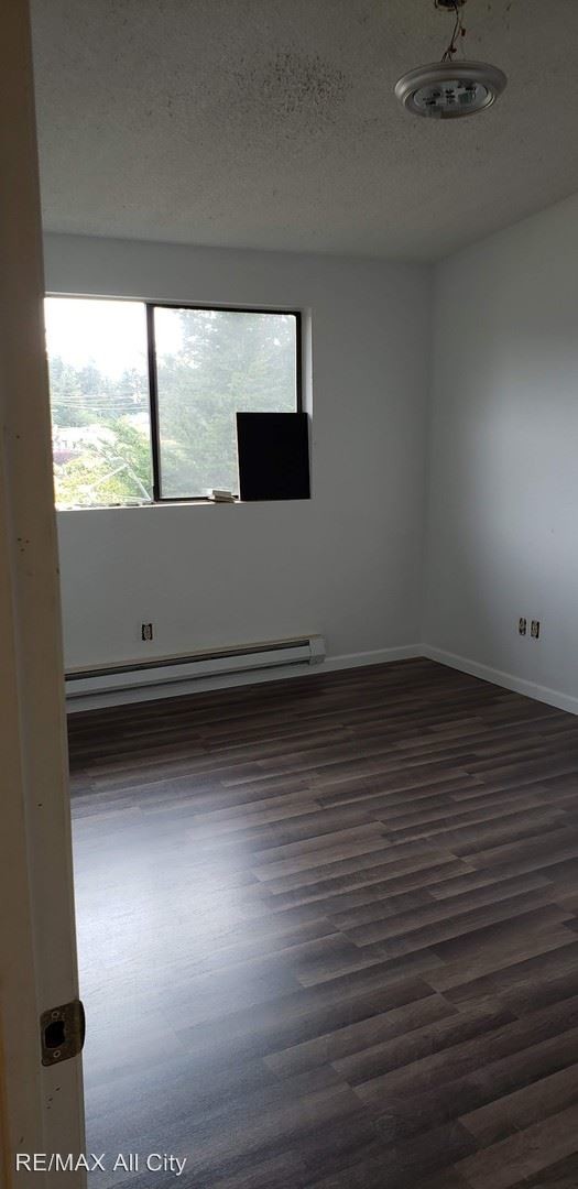 Foto del edificio - 3435 Auburn Way S