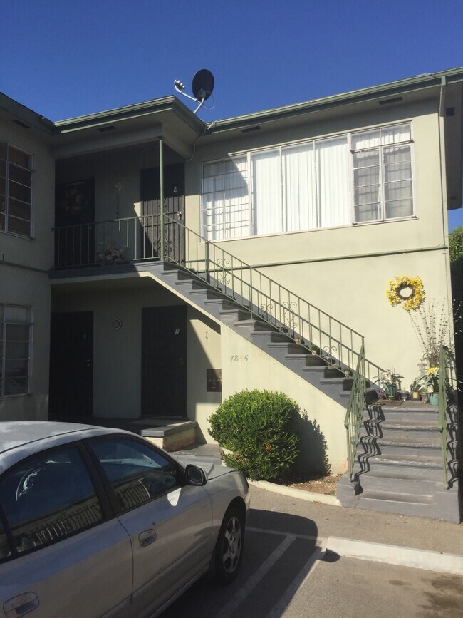 7855 Crenshaw Blvd Unit Lower 3, Los Angeles, CA 90043 Apartments at