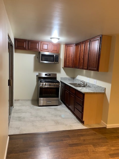 Building Photo - 1675 Durfee Ave