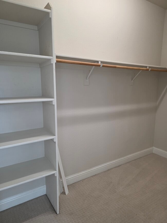 Foto del edificio - 1994 Newark Way