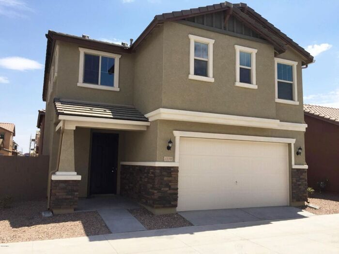 Primary Photo - Newer 3 bedroom 2 bath home in East Mesa!