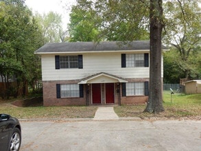 Building Photo - 4000 14th Ave