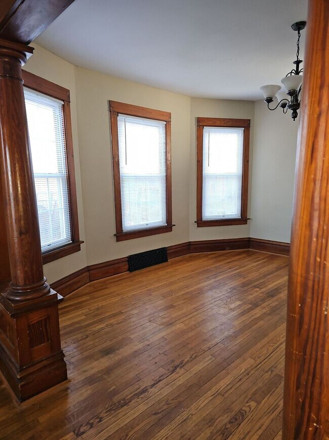 1008 Farnam St. Davenport, IA 52803 House Rental in Davenport, IA