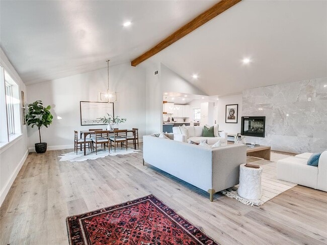 Foto del edificio - 2101 NW 60th St