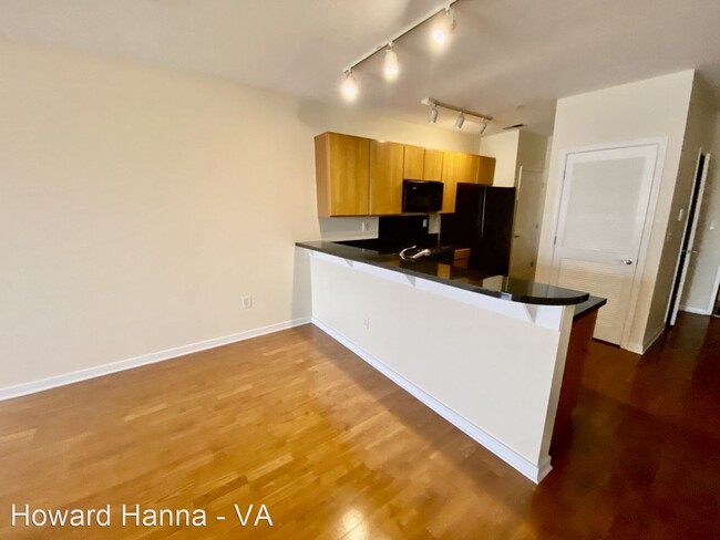 Foto del edificio - 2 br, 2 bath House - 388 Boush Street, #208