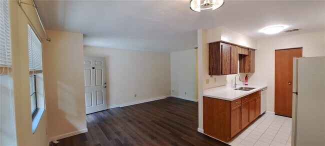 Foto del edificio - 1715 SW 69 Way