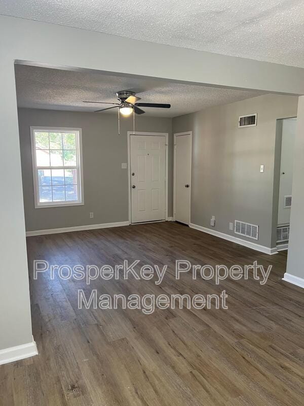 Building Photo - 3407 Flintstone Ct