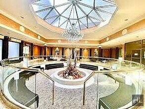 Building Photo - GRAND CENTRAL PARKWAY