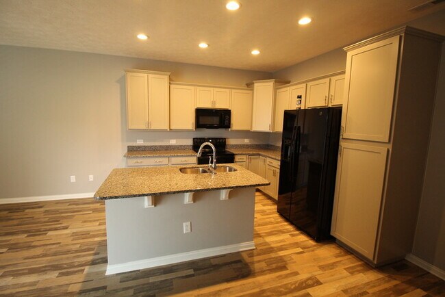 Foto del edificio - Brand new house  for rent
