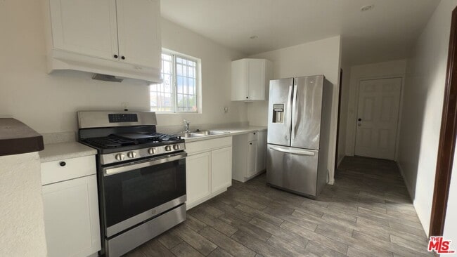 Building Photo - 11123 Monitor Ave