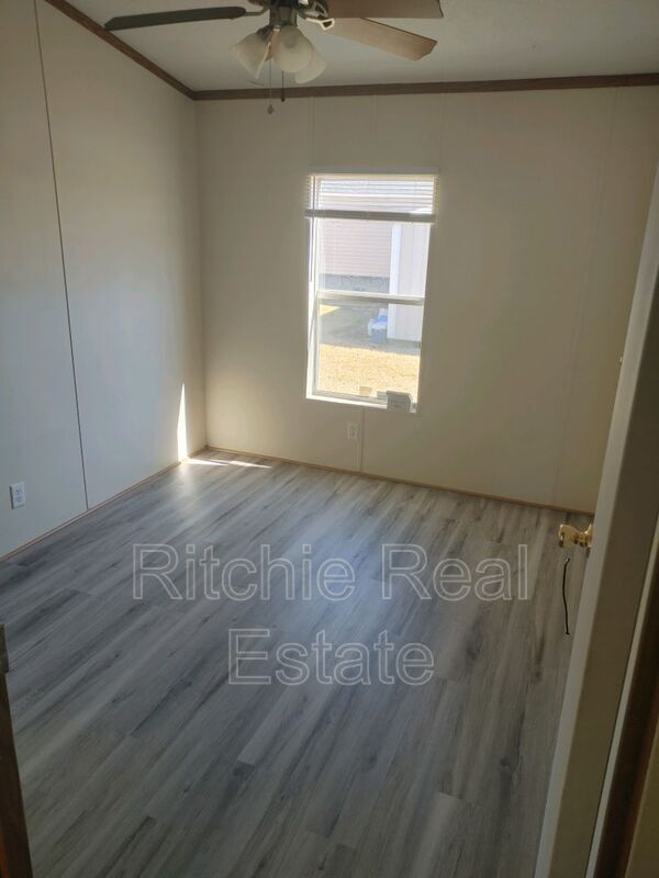 Foto del edificio - 21459 Hwy 167