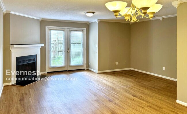 Building Photo - 1524 Township Cir
