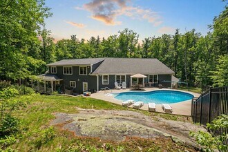 Building Photo - 18 Keystone Rd