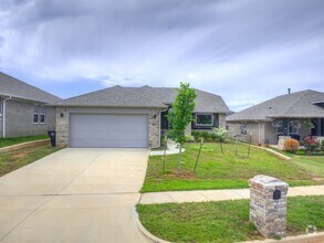 Building Photo - 3112 Montane Ct