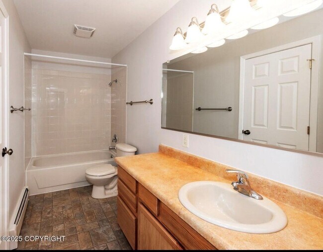 Foto del edificio - 7210 Bearfoot Dr