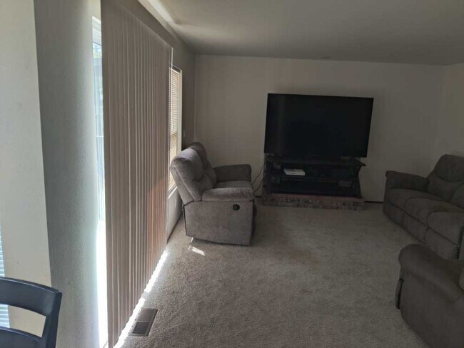 Foto del edificio - Silverdale 3 Bed 2.5 Bath home
