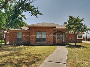 Building Photo - 615 Stoneybrook Dr