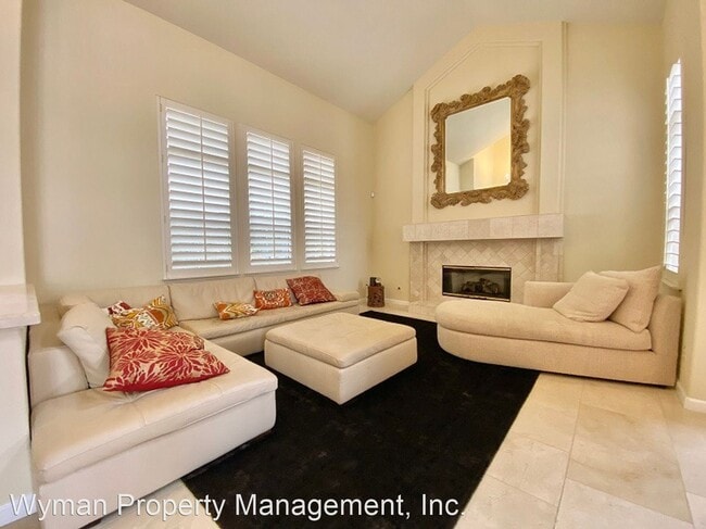 Building Photo - 4 br, 3.5 bath House - 1 North Newport