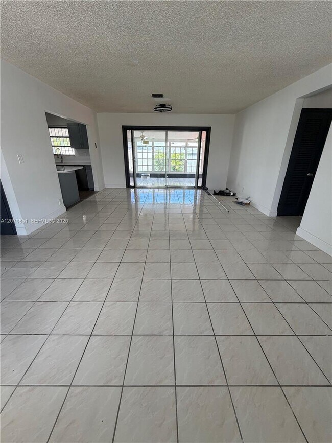 Foto del edificio - 4175 SW 87th Ave