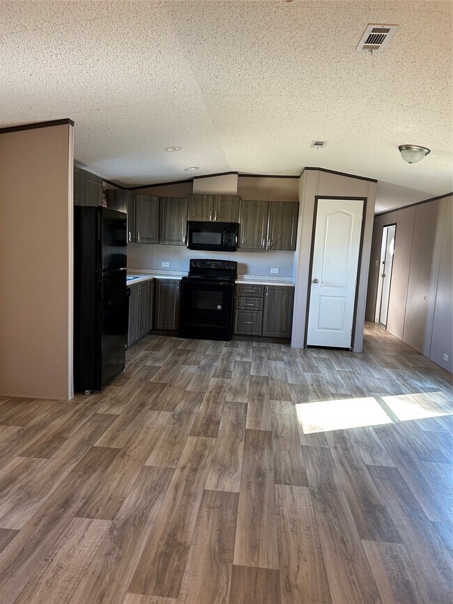 Foto del edificio - 19130 FM 1485 Rd