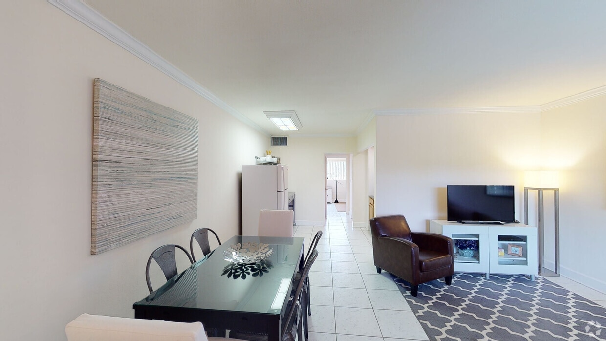 Photo - Cynthia Gardens Apartments
