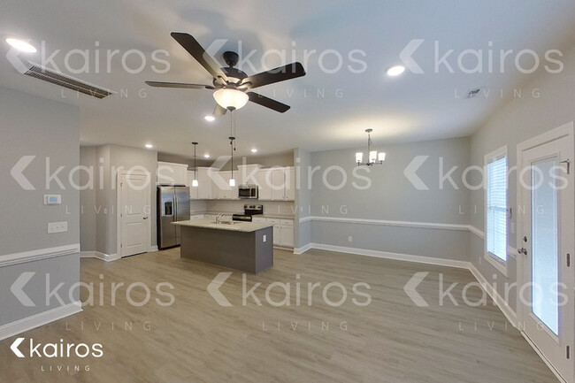 Foto del edificio - 3705 Oak Leaf Wy