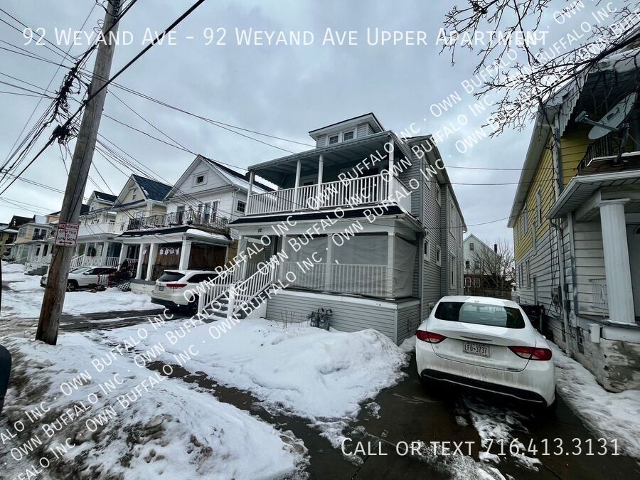 Foto principal - Charming 3-Bedroom Upper in South Buffalo