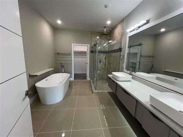 Foto del edificio - 1818 Brentwood Ct