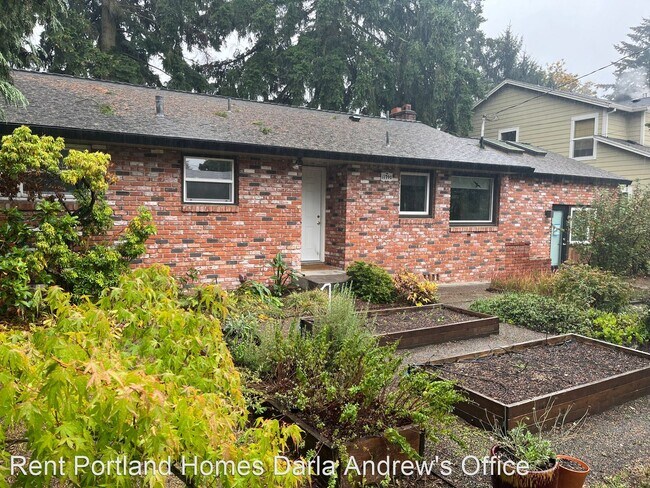 Building Photo - 3 br, 2 bath House - 11740 SE Salmon Street