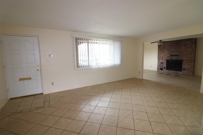 Foto del edificio - 3112 Colorado St NE