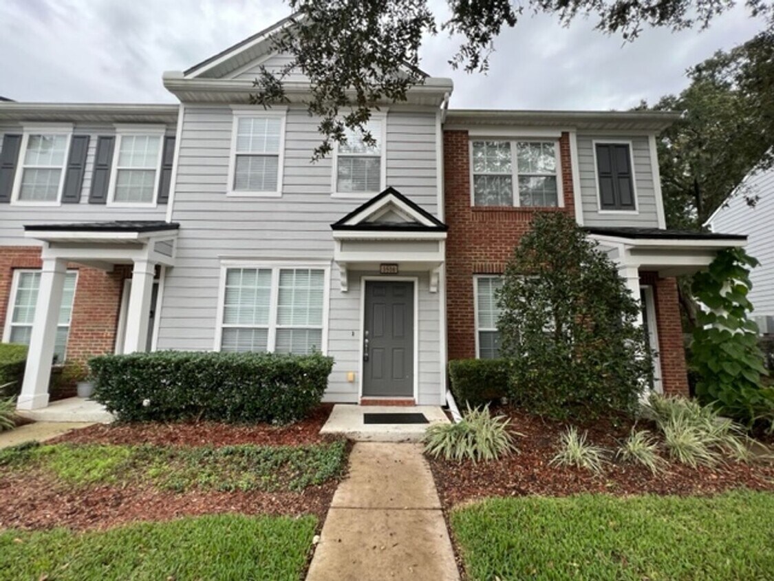 3508 Nightscape Cr, Jacksonville, FL 32224 Townhome Rentals in