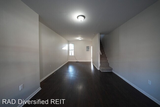 Building Photo - 2 br, 1 bath House - 5520 Bloyd St