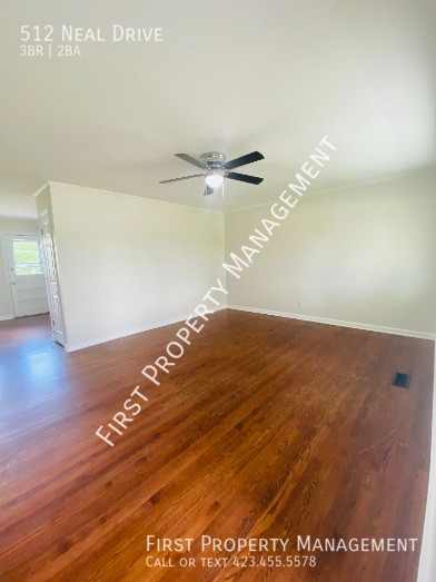 Photo - 512 Neal Drive- House