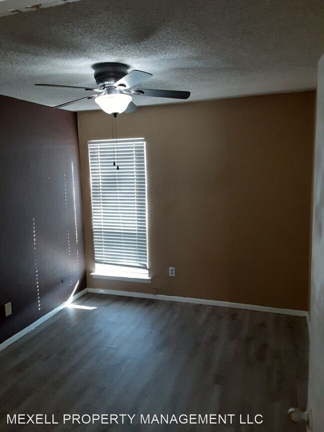 Building Photo - 4 br, 2 bath House - 2019 Deerfield Dr.