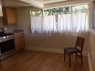 Kitchen eating area near the chair - 101 Granlee Rd
