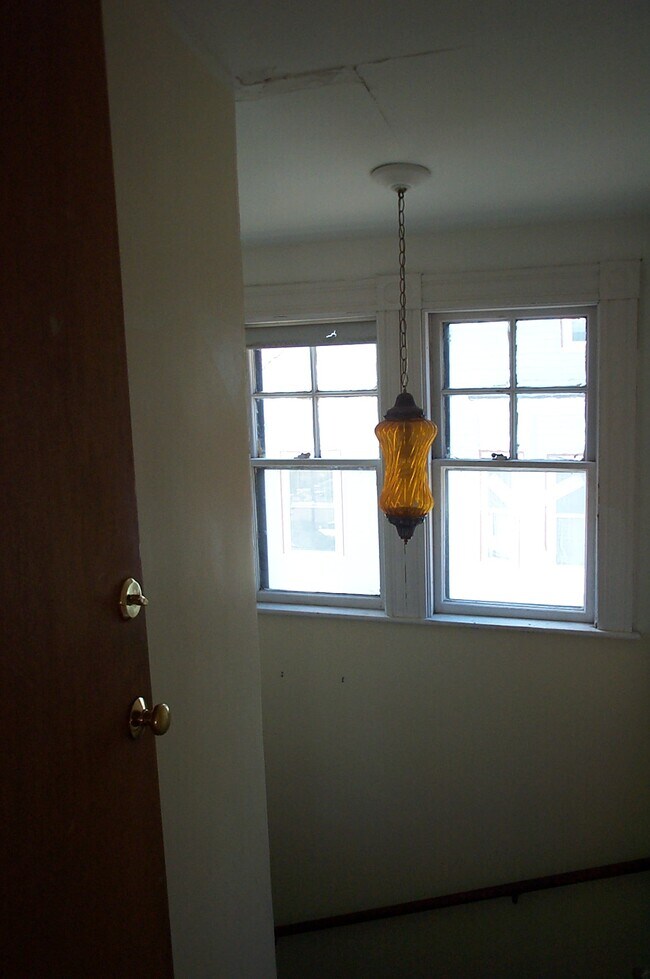 Front hall - 15 Wollaston Ave