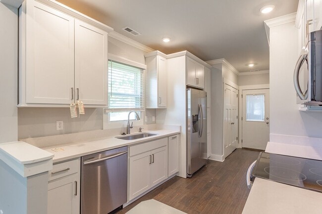 Foto del edificio - Beautiful & Updated Ridgedale Home!