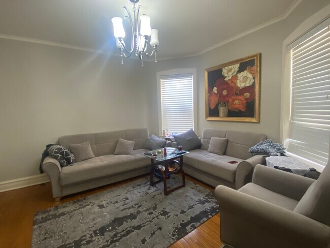 Foto del edificio - 4956 W Nelson St