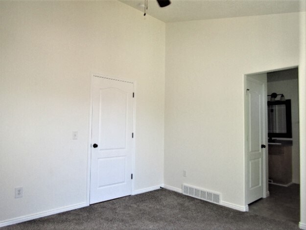 Building Photo - 194 W 1430 N