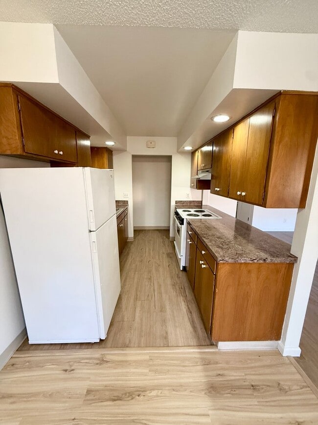 Building Photo - 2BR/1BA Fourplex Near Clark College