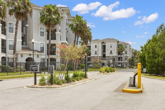 Building Photo - Bonterra Parc