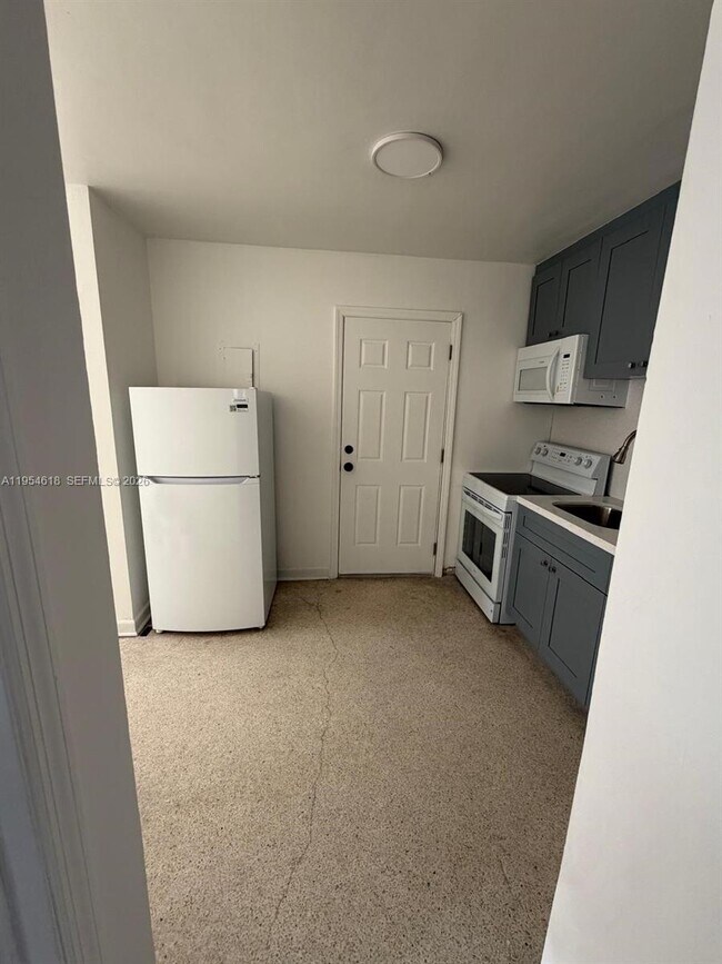 Foto del edificio - 1608 SW 4th St