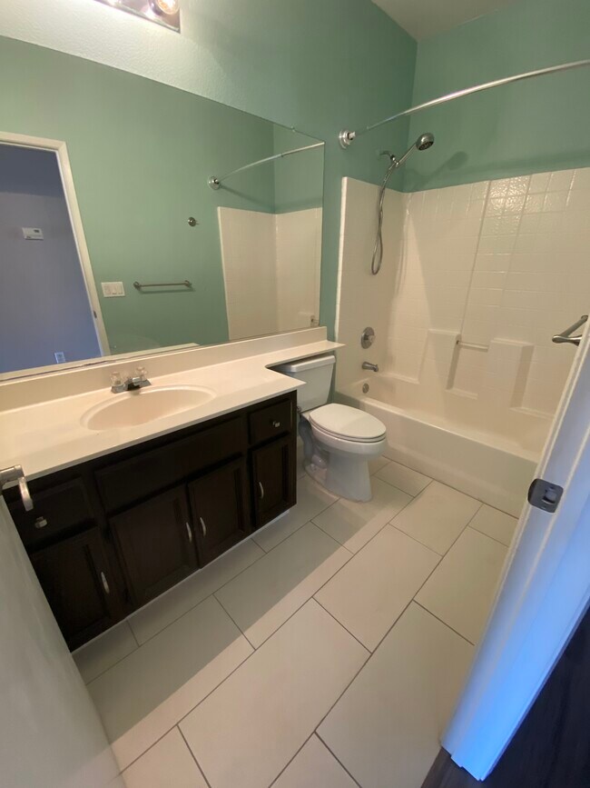 Foto del edificio - 9225 Sweetdale Ct