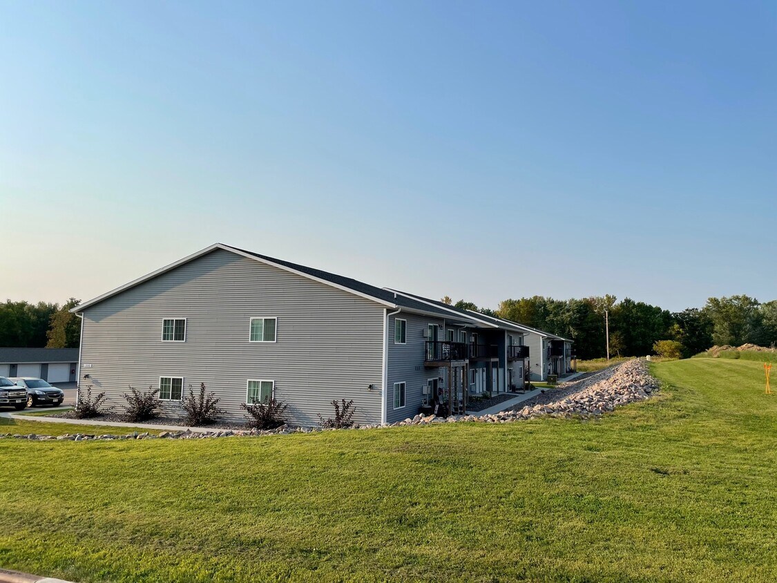 Riverside Crossing 206306 Linda Blvd Greenwood, WI Apartments for